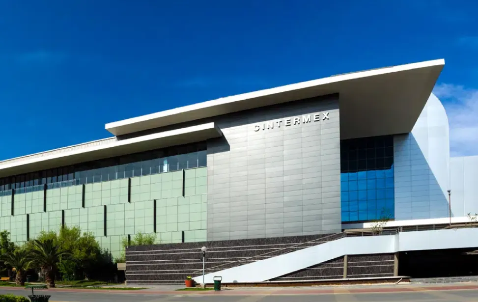 Foto del exterior de CINTERMEX Monterrey